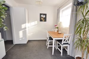 Dining room- click for photo gallery